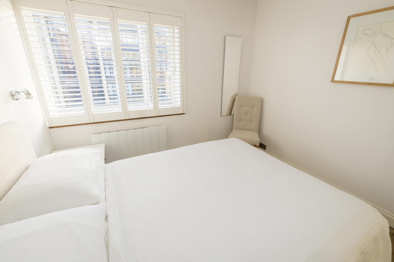 דירות לונדון Sublime Flat With Thames View מראה חיצוני תמונה